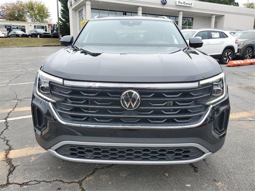 2025 Volkswagen Atlas Cross Sport 2.0T SE