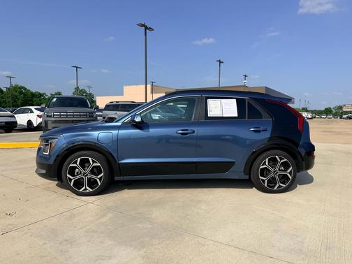 Mineral Blue 2023 Kia Niro Plug-In Hybrid SX Touring