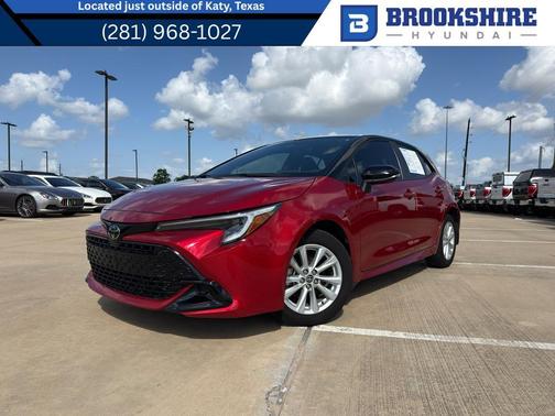 2025 Toyota Corolla Hatchback SE