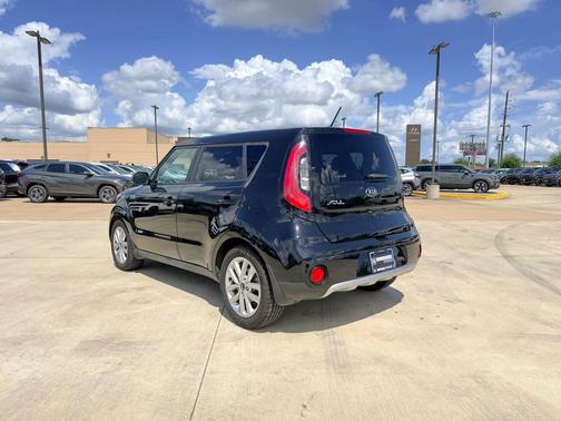 Shadow Black 2018 Kia Soul +