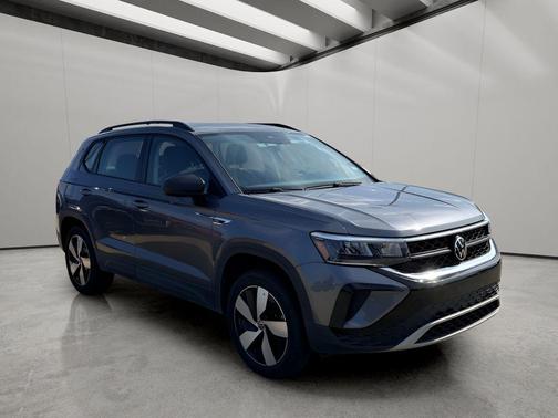 Platinum Gray Metallic 2024 Volkswagen Taos 1.5T S