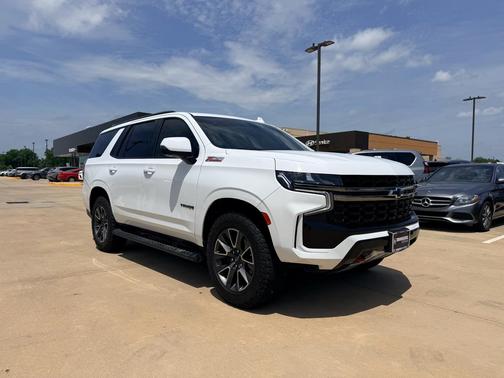 Summit White 2022 Chevrolet Tahoe Z71