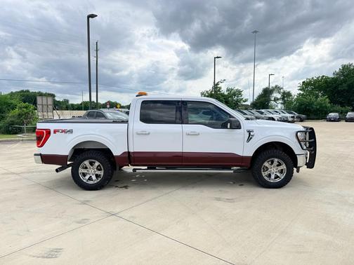 Oxford White 2021 Ford F-150 XLT
