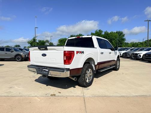 Oxford White 2021 Ford F-150 XLT