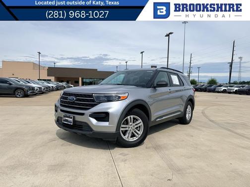 Iconic Silver Metallic 2021 Ford Explorer XLT
