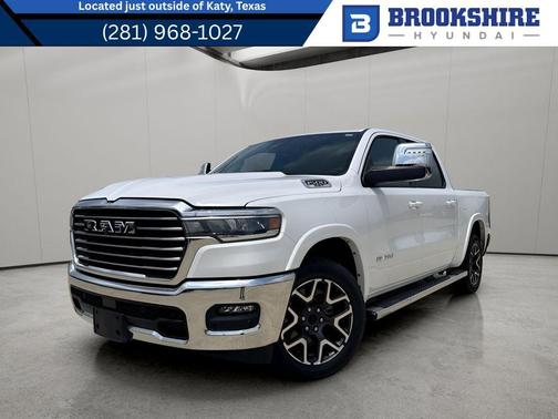 Bright White Clearcoat 2025 RAM 1500 Laramie