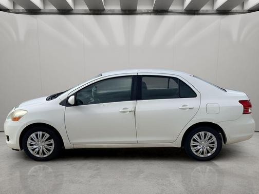 Polar White 2010 Toyota Yaris Base