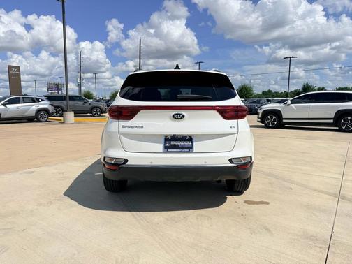 Snow White Pearl 2020 Kia Sportage EX