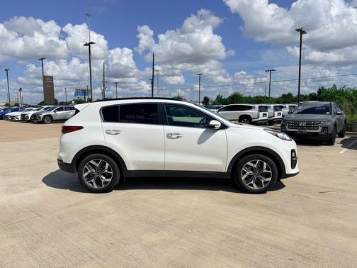 Snow White Pearl 2020 Kia Sportage EX