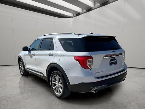 Oxford White 2023 Ford Explorer Limited