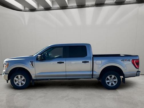 Iconic Silver Metallic 2022 Ford F-150 XLT