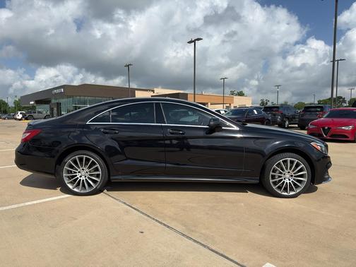 Obsidian Black Metallic 2016 Mercedes-Benz CLS-Class