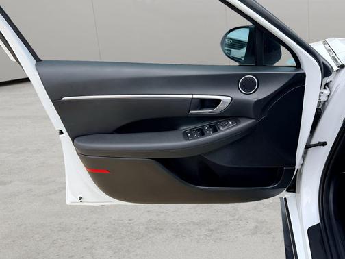 White 2023 Hyundai SONATA SEL