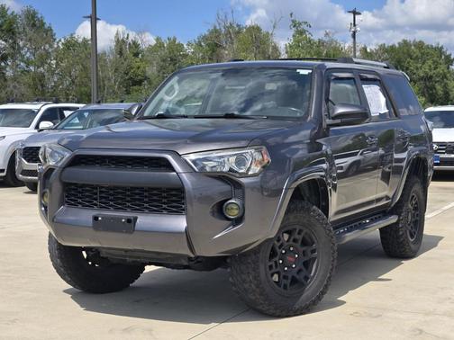 Magnetic Gray Metallic 2015 Toyota 4Runner SR5