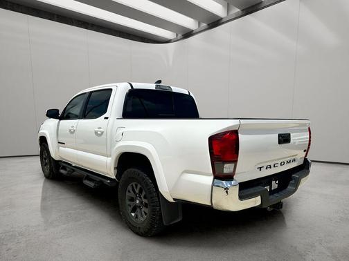 Ice 2023 Toyota Tacoma SR5
