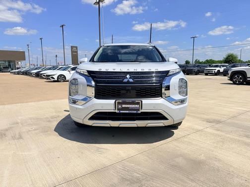 White Diamond 2024 Mitsubishi Outlander PHEV SEL
