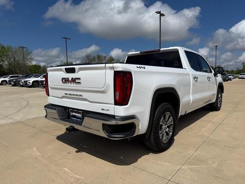 Summit White 2021 GMC Sierra 1500 SLT