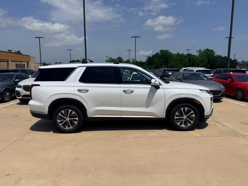 Hyper White 2024 Hyundai PALISADE SEL