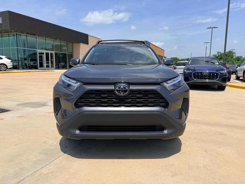 Magnetic Gray Metallic 2025 Toyota RAV4 XLE