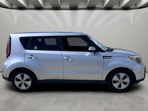 Bright Silver 2015 Kia Soul Base