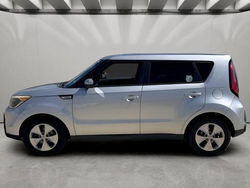 Bright Silver 2015 Kia Soul Base