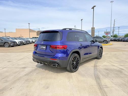 Galaxy Blue Metallic 2021 Mercedes-Benz GLB 250 Base