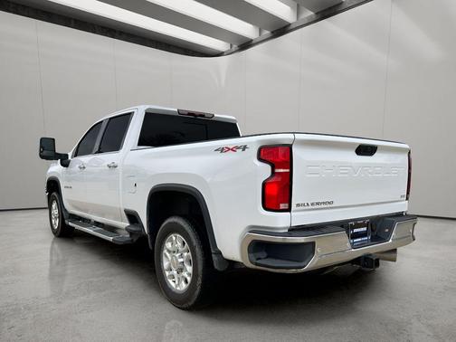 Summit White 2025 Chevrolet Silverado 2500 LTZ