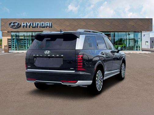 Abyss Black Pearl 2026 Hyundai Palisade Hybrid Calligraphy