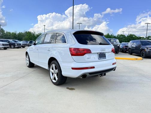 Glacier White Metallic 2013 Audi Q7 3.0T S line Prestige