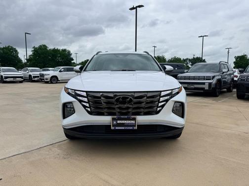 Quartz White 2022 Hyundai TUCSON SEL