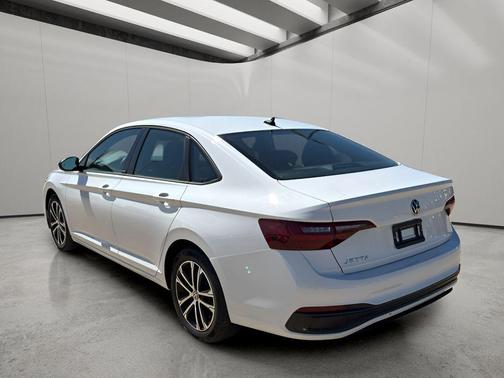 Pure White 2024 Volkswagen Jetta 1.5T Sport