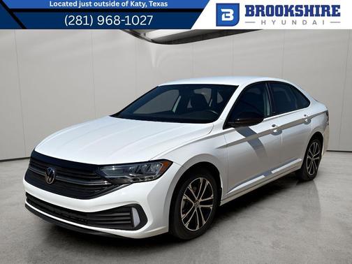 Pure White 2024 Volkswagen Jetta 1.5T Sport