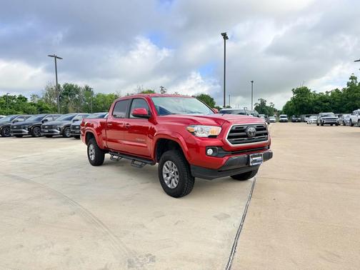 Barcelona Red Metallic 2019 Toyota Tacoma SR5