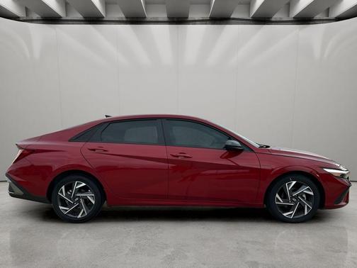 Red 2025 Hyundai ELANTRA SEL Sport