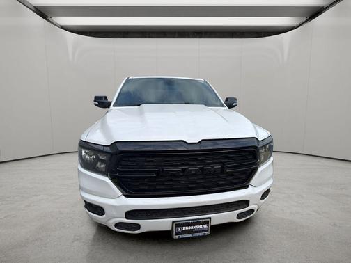 Bright White Clearcoat 2022 RAM 1500 Big Horn
