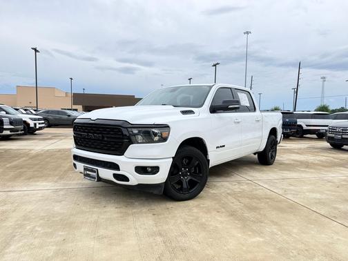 Bright White Clearcoat 2022 RAM 1500 Big Horn