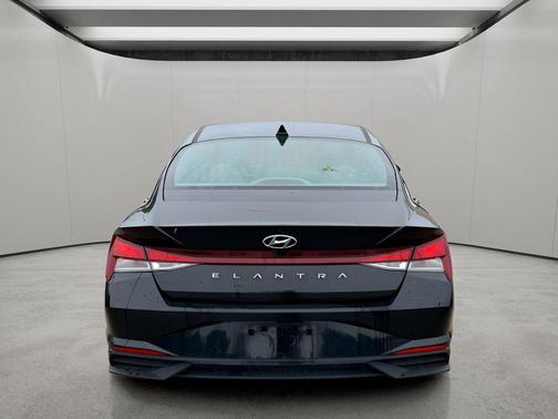 Onyx Black 2023 Hyundai ELANTRA SEL