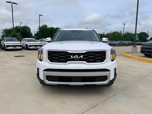 Glacial White Pearl 2025 Kia Telluride S