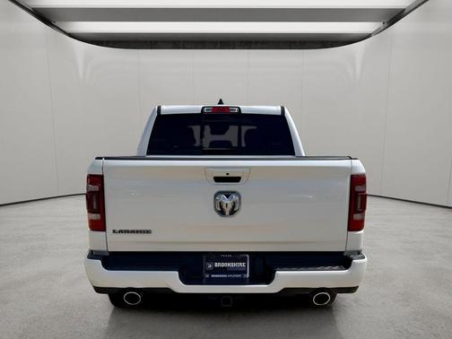 Ivory White 2022 RAM 1500 Laramie
