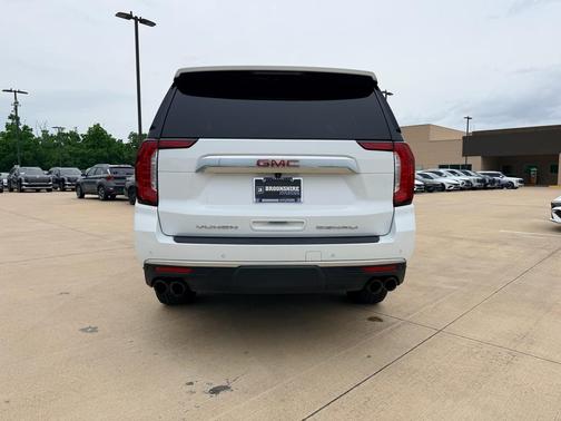 Summit White 2021 GMC Yukon XL Denali