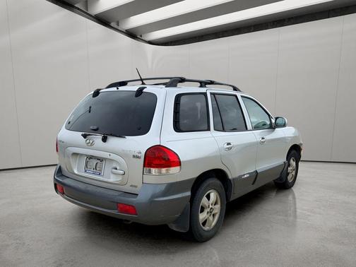 Pewter / Cool Gray 2005 Hyundai SANTA FE GLS