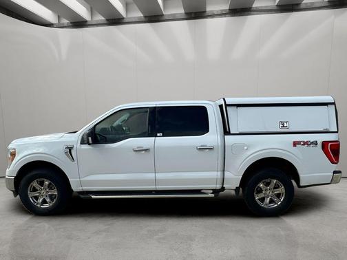Oxford White 2022 Ford F-150 XLT