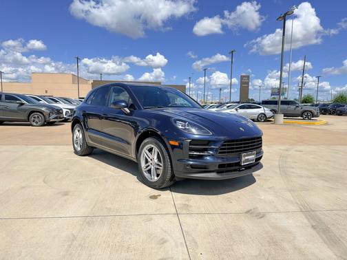 Night Blue Metallic 2019 Porsche Macan Base