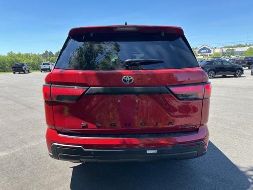 2025 Toyota Sequoia SR5