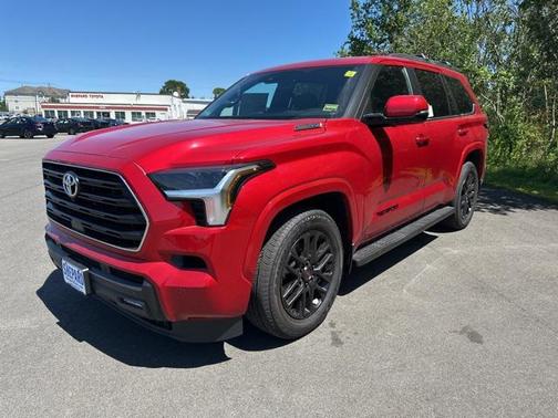 2025 Toyota Sequoia SR5