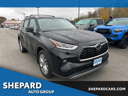 2024 Toyota Highlander Platinum