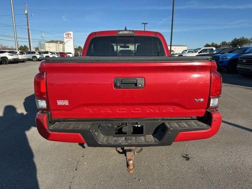 2017 Toyota Tacoma TRD Sport