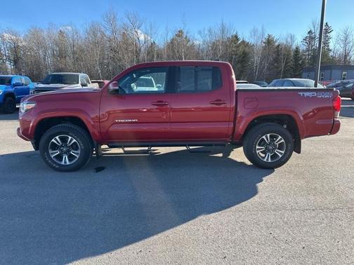 2017 Toyota Tacoma TRD Sport