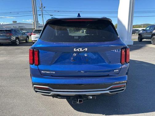 2023 Kia Sorento EX