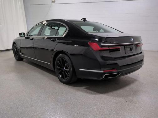 Jet Black 2020 BMW 740 xDrive